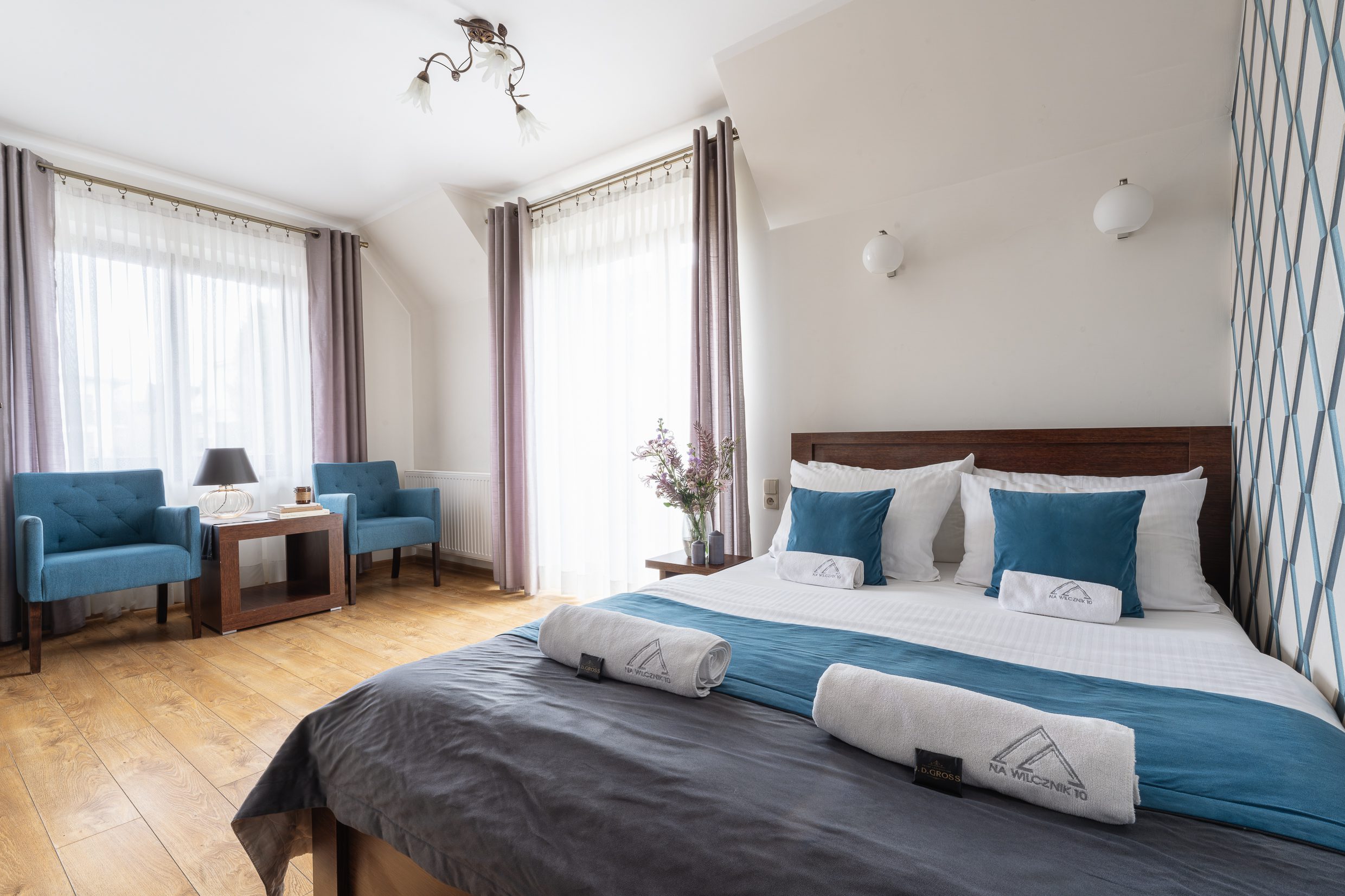 Wilcznik 10 - Pokój dwuosobowy z balkonem i dostawką